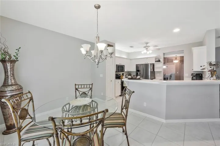 1340 Charleston Square Dr 101, Naples, Florida 34110