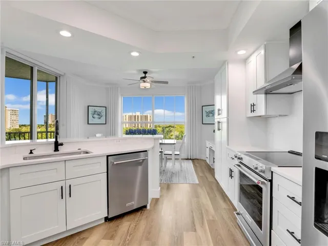 325  Dunes  BLVD, Naples, FL 34110
