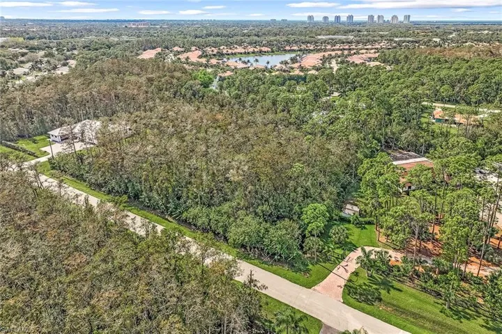 25504  Busy Bee  DR, Bonita Springs, FL 34135