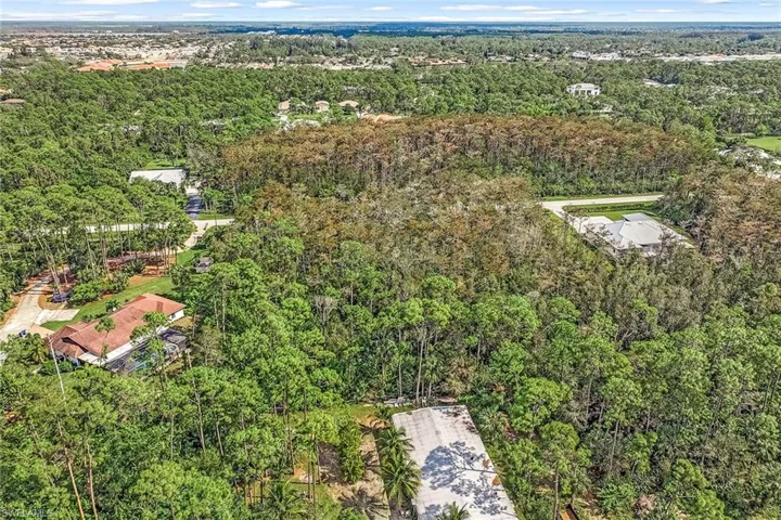 25504  Busy Bee  DR, Bonita Springs, FL 34135