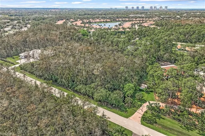 25504  Busy Bee  DR, Bonita Springs, FL 34135