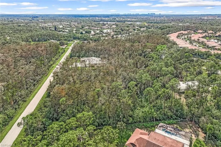 25504  Busy Bee  DR, Bonita Springs, FL 34135