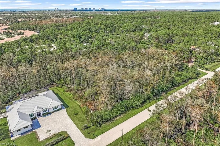 25504  Busy Bee  DR, Bonita Springs, FL 34135