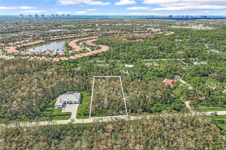 25504  Busy Bee  DR, Bonita Springs, FL 34135