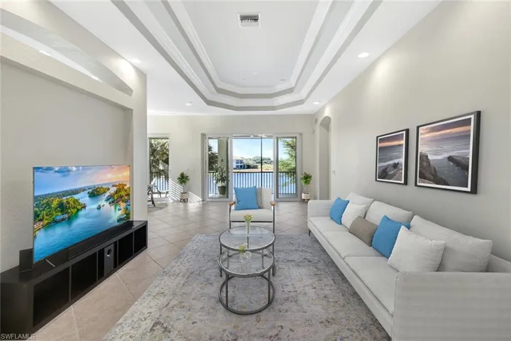 8759 Coastline Ct # 201, Naples Fl 34120