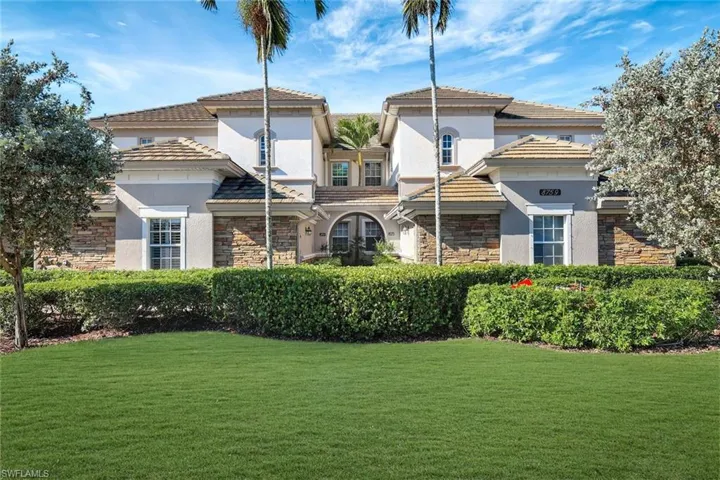 8759 Coastline Ct # 201, Naples Fl 34120