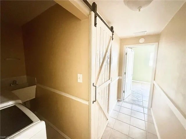 27565  Los Amigos  LN, Bonita Springs, FL 34135