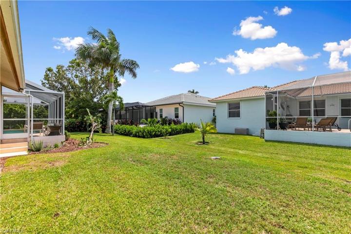 large yard 100x110 lot