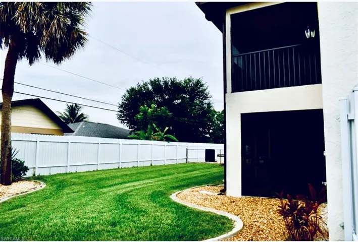 3720 SE 10th  AVE, Cape Coral, FL 33904
