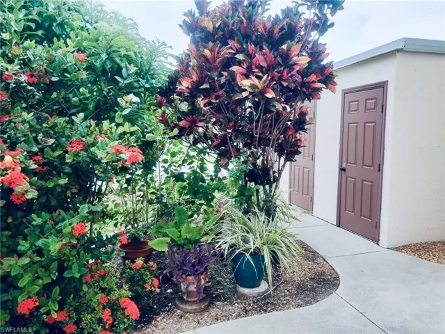 3720 SE 10th  AVE, Cape Coral, FL 33904