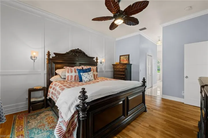 2127 Imperial Cir, Naples, Florida 34110