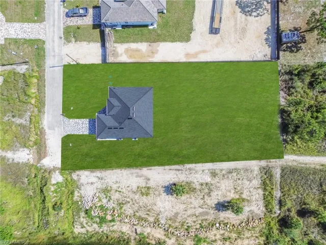 800 Pine Ave, Lehigh Acres, Florida 33972