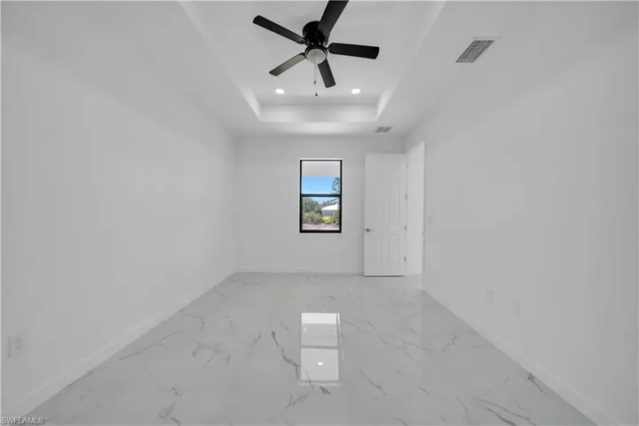 800 Pine Ave, Lehigh Acres, Florida 33972