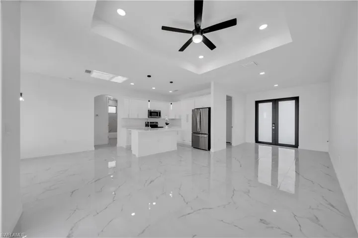 800 Pine Ave, Lehigh Acres, Florida 33972