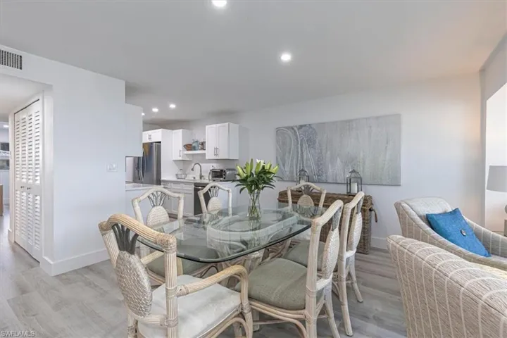 2100 Gulf Shore Blvd N 111, Naples, Florida 34102