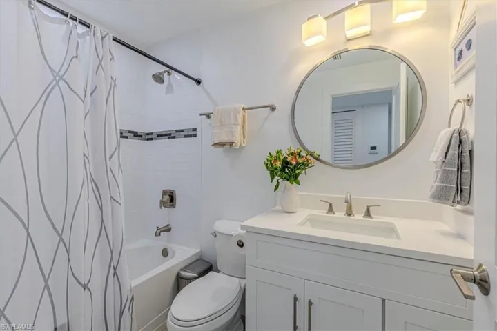 2100 Gulf Shore Blvd N 111, Naples, Florida 34102