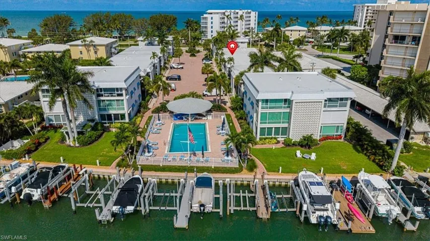 2100 Gulf Shore Blvd N 111, Naples, Florida 34102