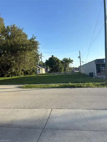 1925 Suwanee Ave, Fort Myers, Florida 33901