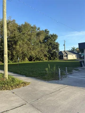 1925 Suwanee Ave, Fort Myers, Florida 33901