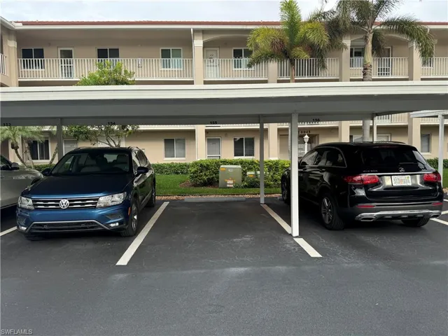 Parking directly in front of unit, a big plus