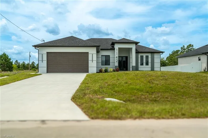 1142 E Eclipse St, Lehigh Acres, Florida 33974