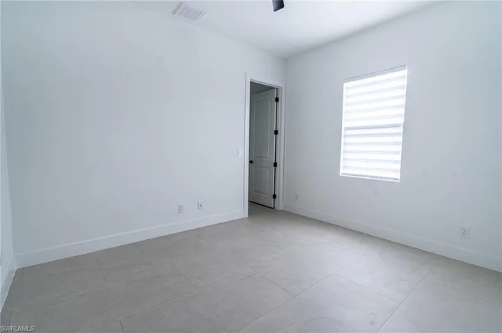 1142 E Eclipse St, Lehigh Acres, Florida 33974
