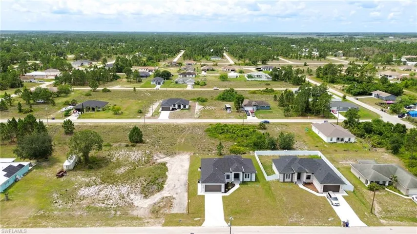 1142 E Eclipse St, Lehigh Acres, Florida 33974