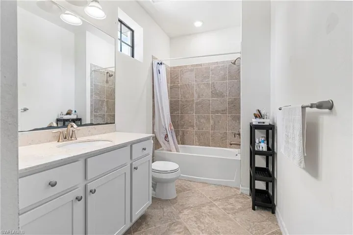 11776  Grand Belvedere  WAY, Fort Myers, FL 33913