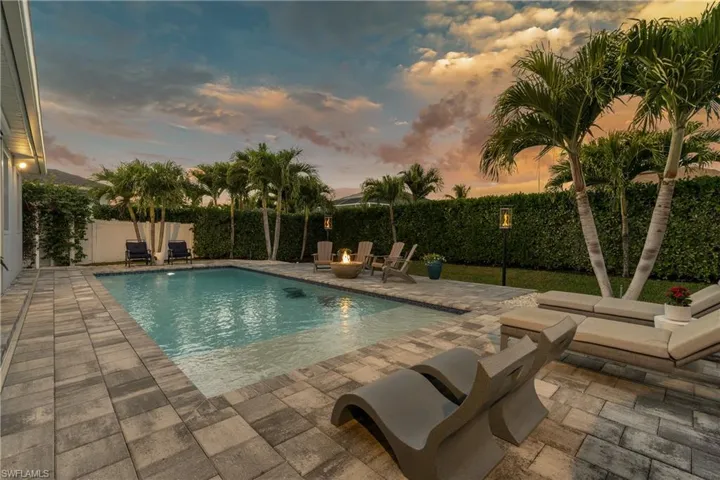 29 Johnnycake Dr, Naples, Florida 34110