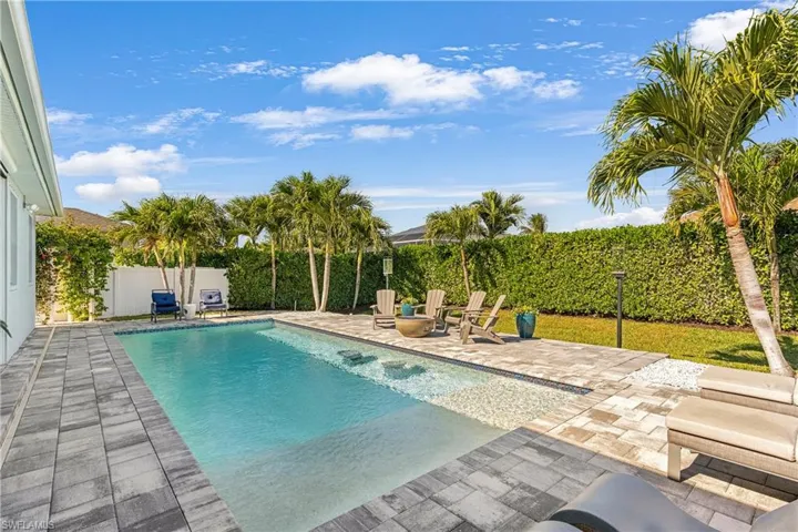 29 Johnnycake Dr, Naples, Florida 34110
