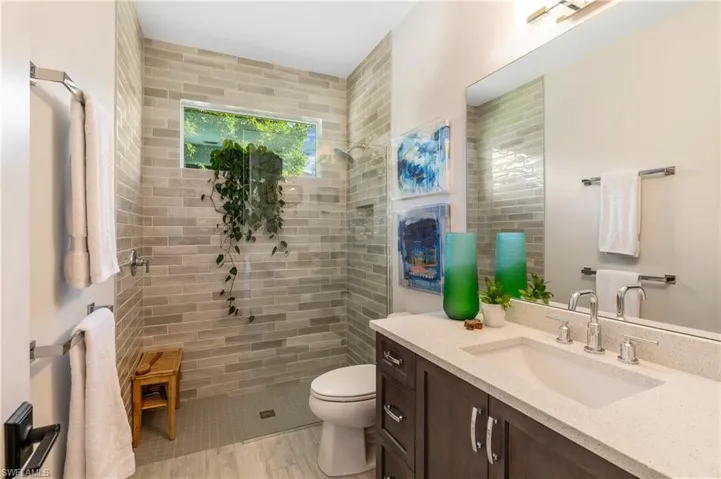 29 Johnnycake Dr, Naples, Florida 34110
