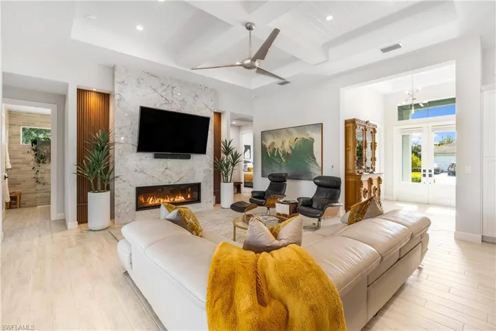 29 Johnnycake Dr, Naples, Florida 34110