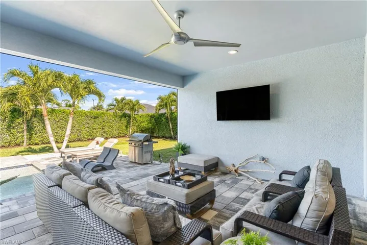 29 Johnnycake Dr, Naples, Florida 34110