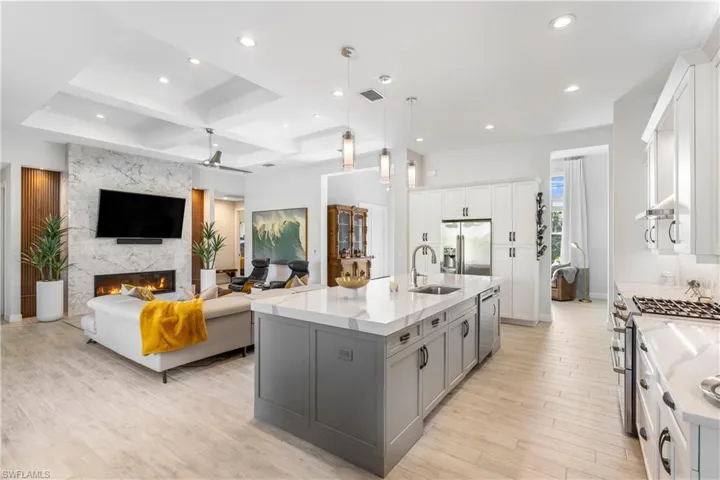 29 Johnnycake Dr, Naples, Florida 34110
