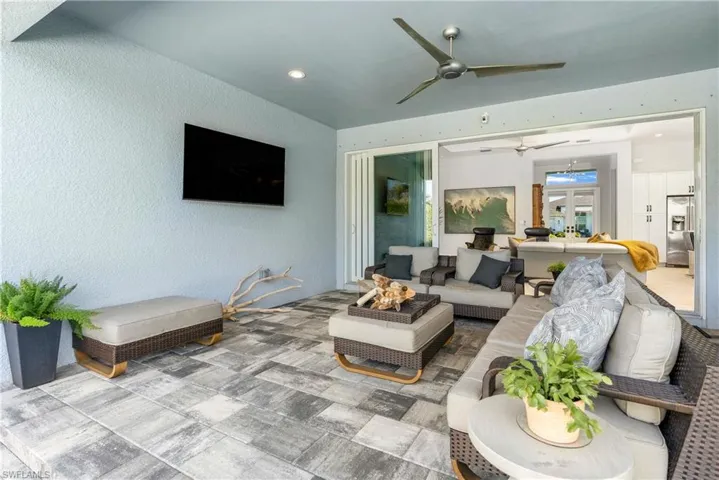 29 Johnnycake Dr, Naples, Florida 34110