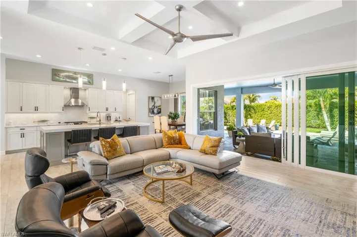 29 Johnnycake Dr, Naples, Florida 34110