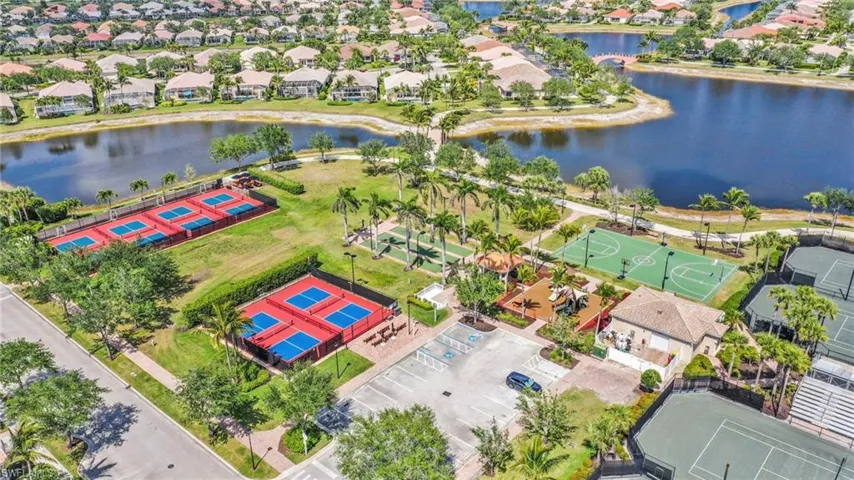 7784 Ionio Ct, Naples, Florida 34114
