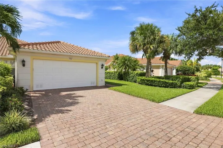 7784 Ionio Ct, Naples, Florida 34114