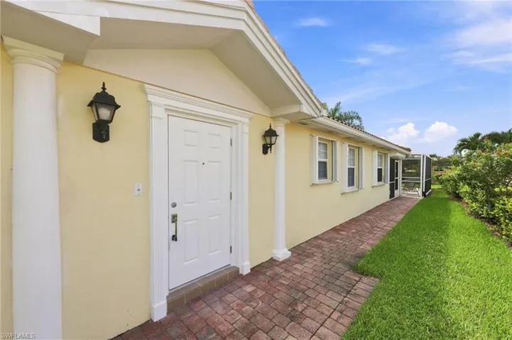 7784 Ionio Ct, Naples, Florida 34114