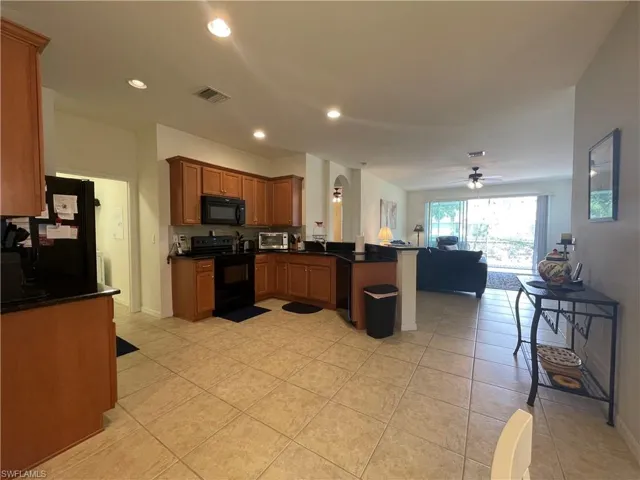 10457 Materita Dr, Fort Myers, Florida 33913