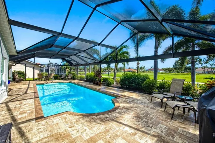 Lanai-Pool