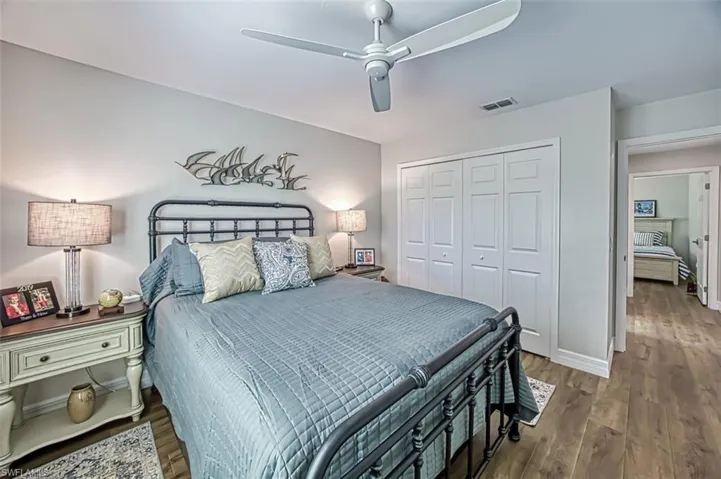 Guest-Bedroom-2-Closet