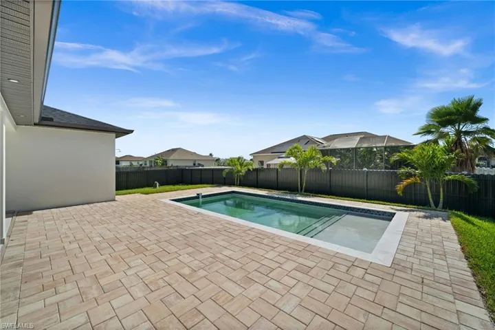 415 Nw 37 Ave 415, Cape Coral, Florida 33993
