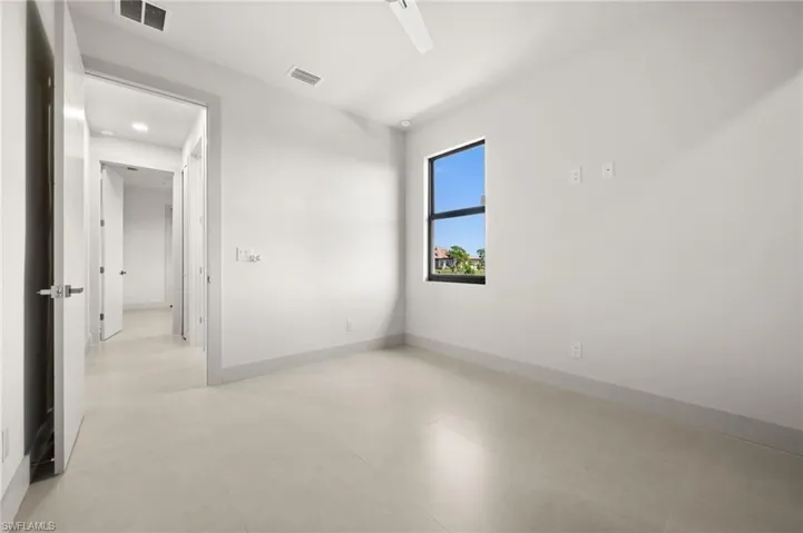415 Nw 37 Ave 415, Cape Coral, Florida 33993