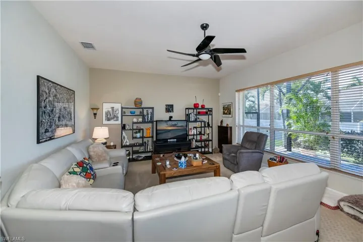 Great entertainment space