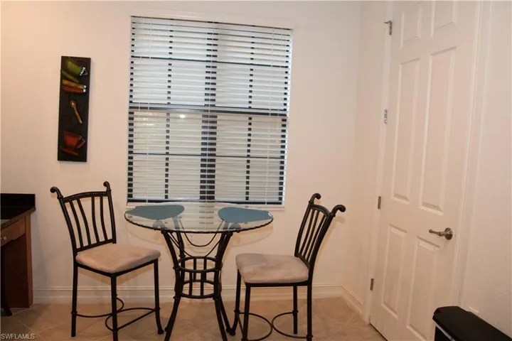 9085  Chula Vista  ST, Naples, FL 34113