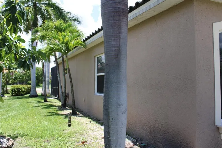 9947 Via San Marco Loop, Fort Myers, Florida 33905