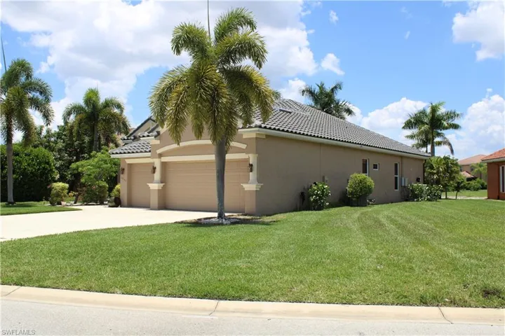 9947 Via San Marco Loop, Fort Myers, Florida 33905