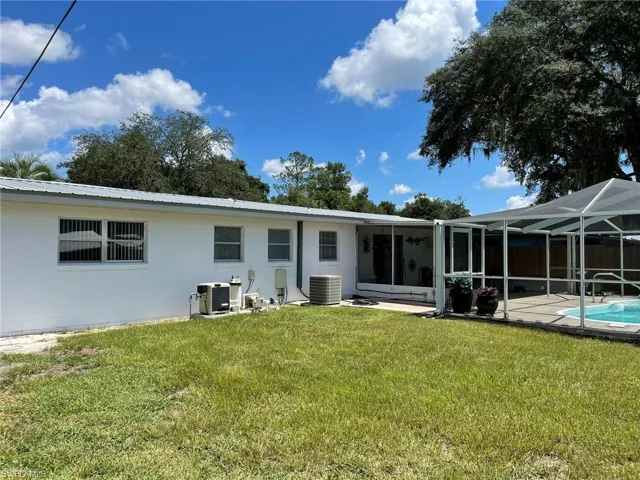 307  Belmont  DR, Palatka, FL 32117