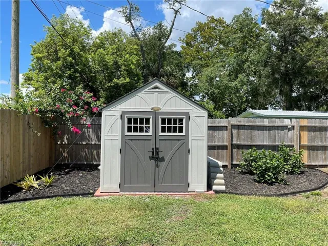 307  Belmont  DR, Palatka, FL 32117